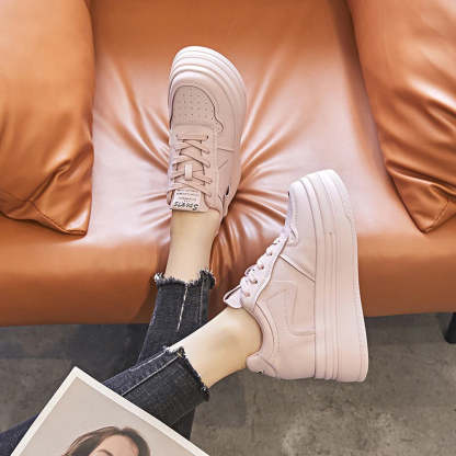Comfy and Fancy Genuine Leather 8cm Platform Sneaker