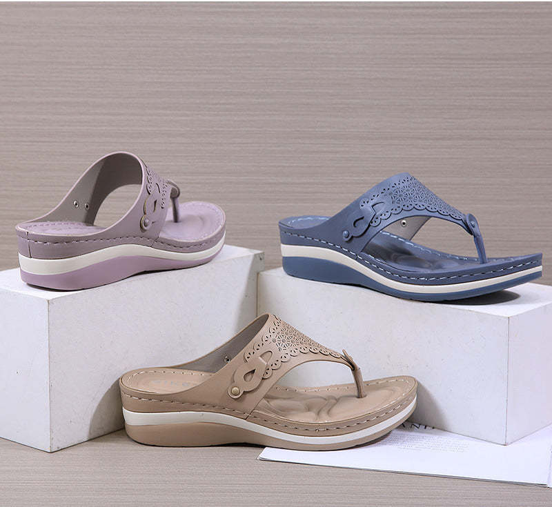 Lightweight Vintage Massage Flip-Flops