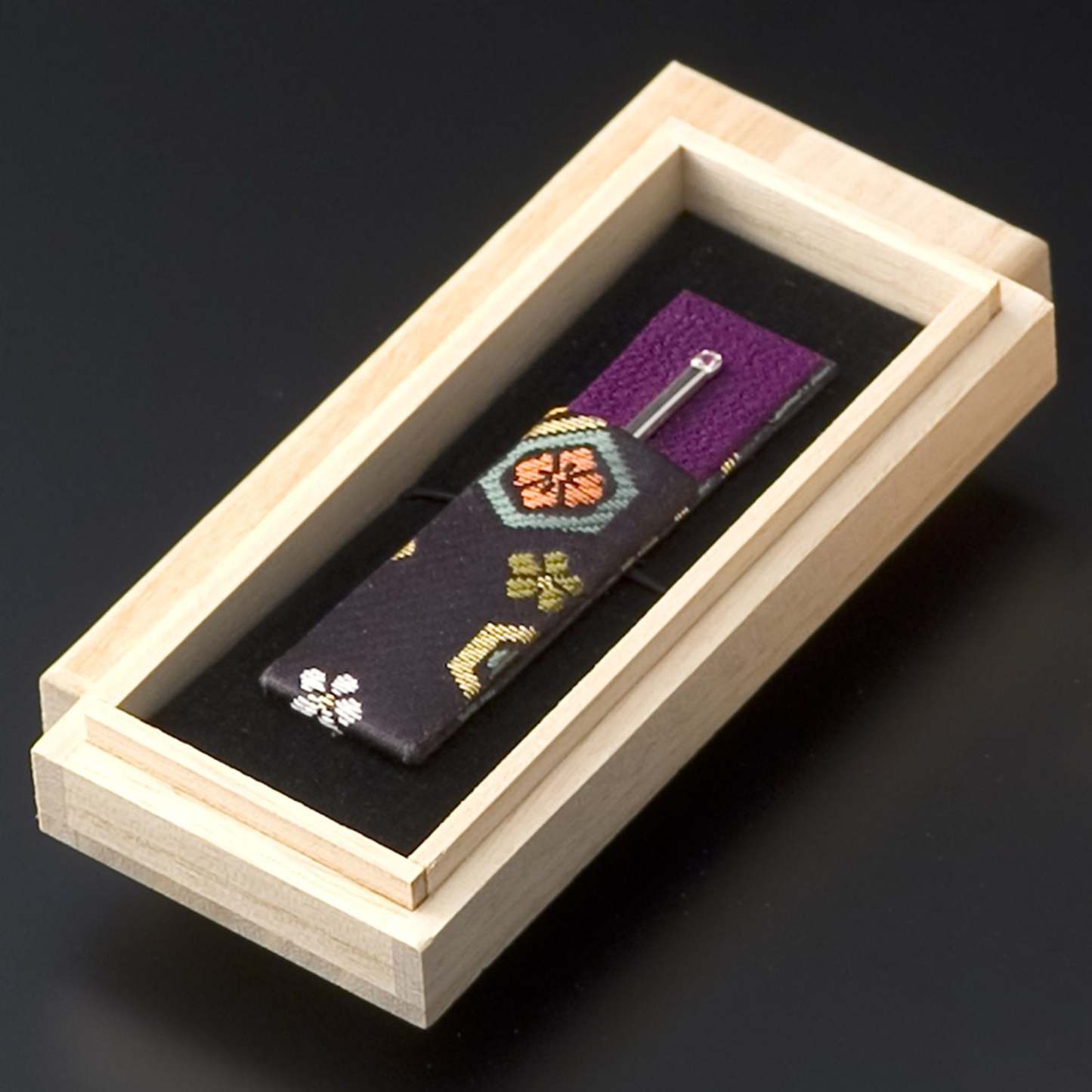 銀の爪楊枝　桃