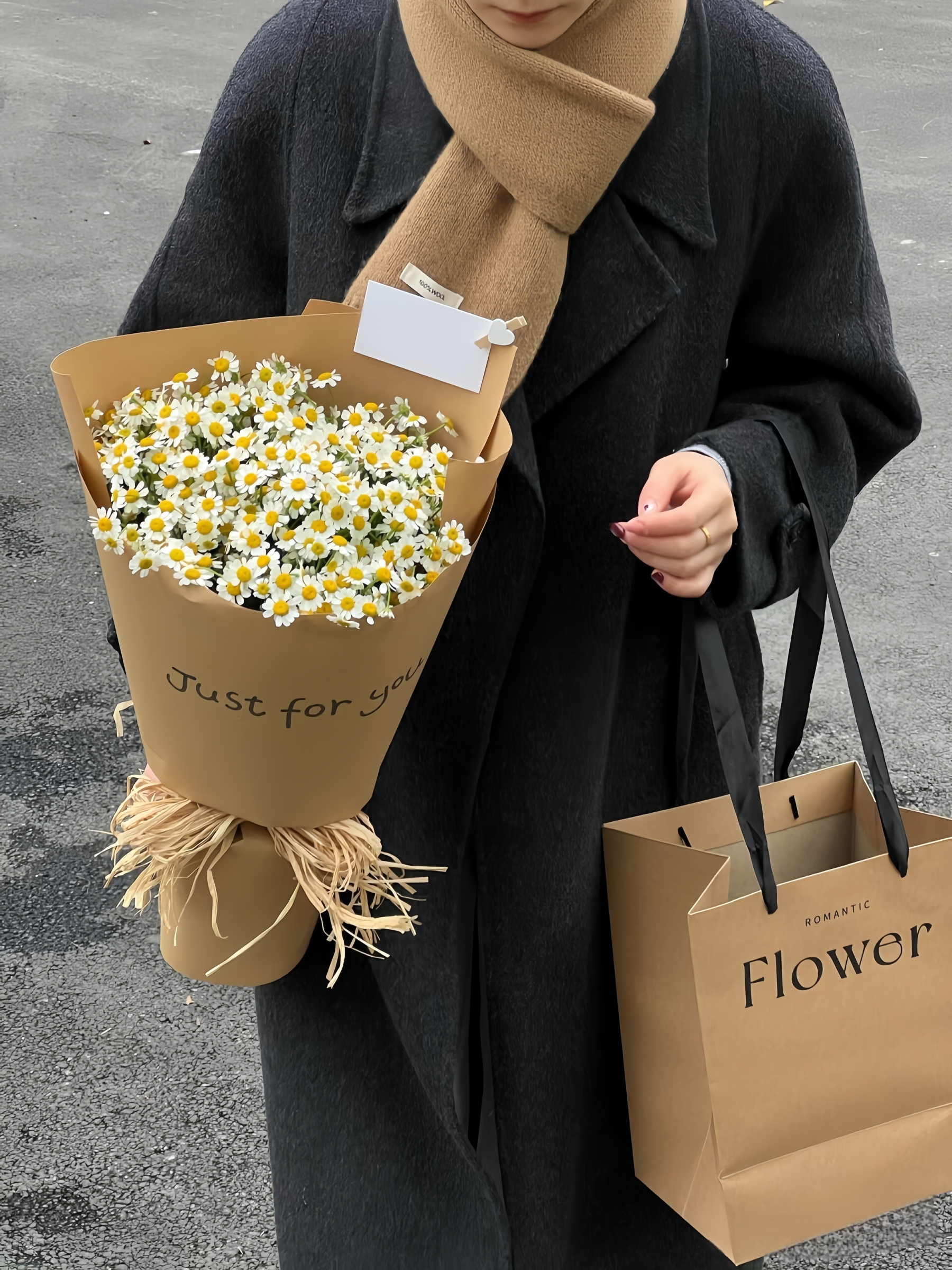 Brown Wrapped Daisy Softness