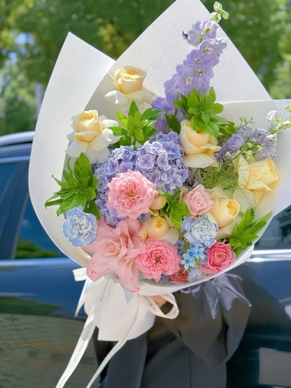 Soft Color Dream Bloom