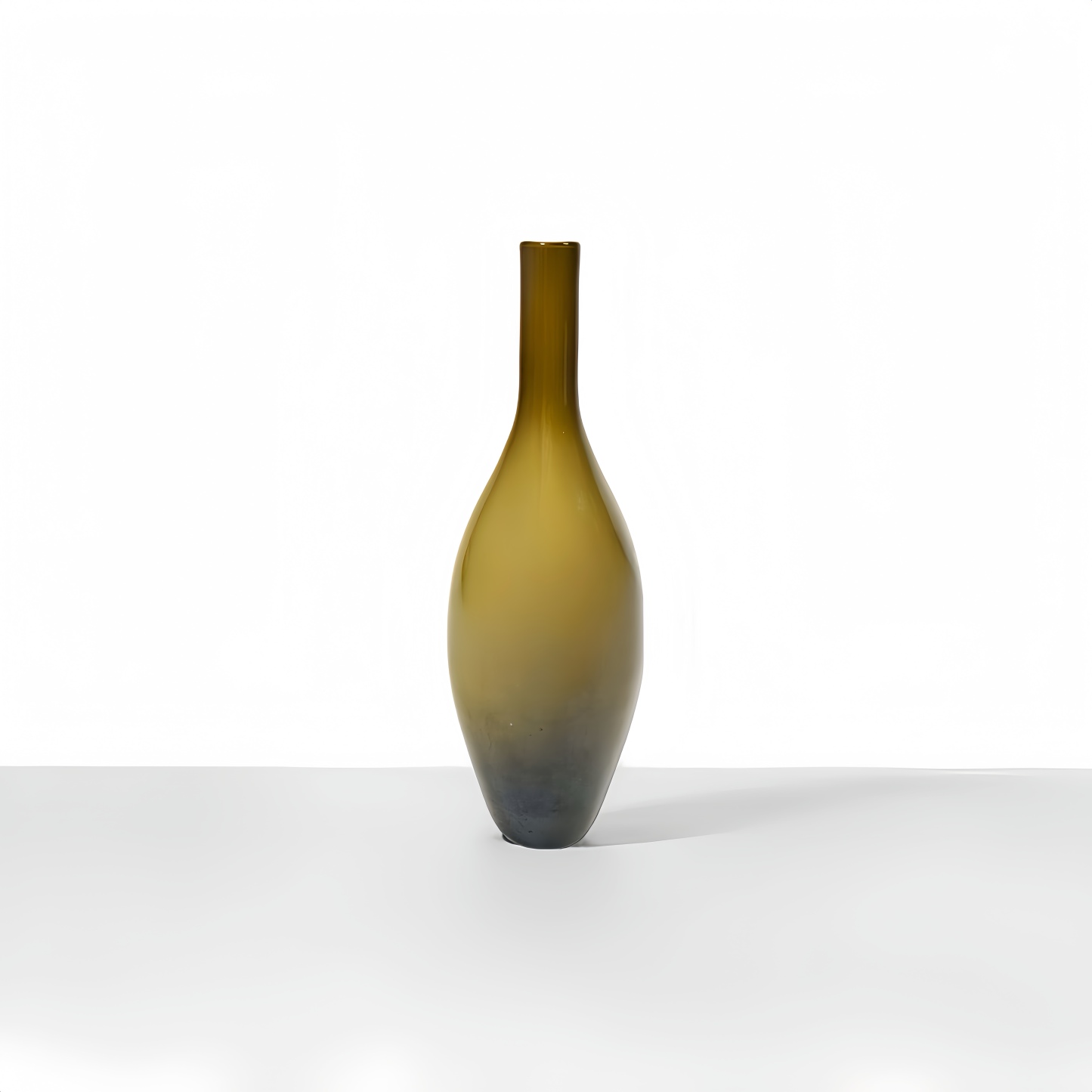 Gradient Vase