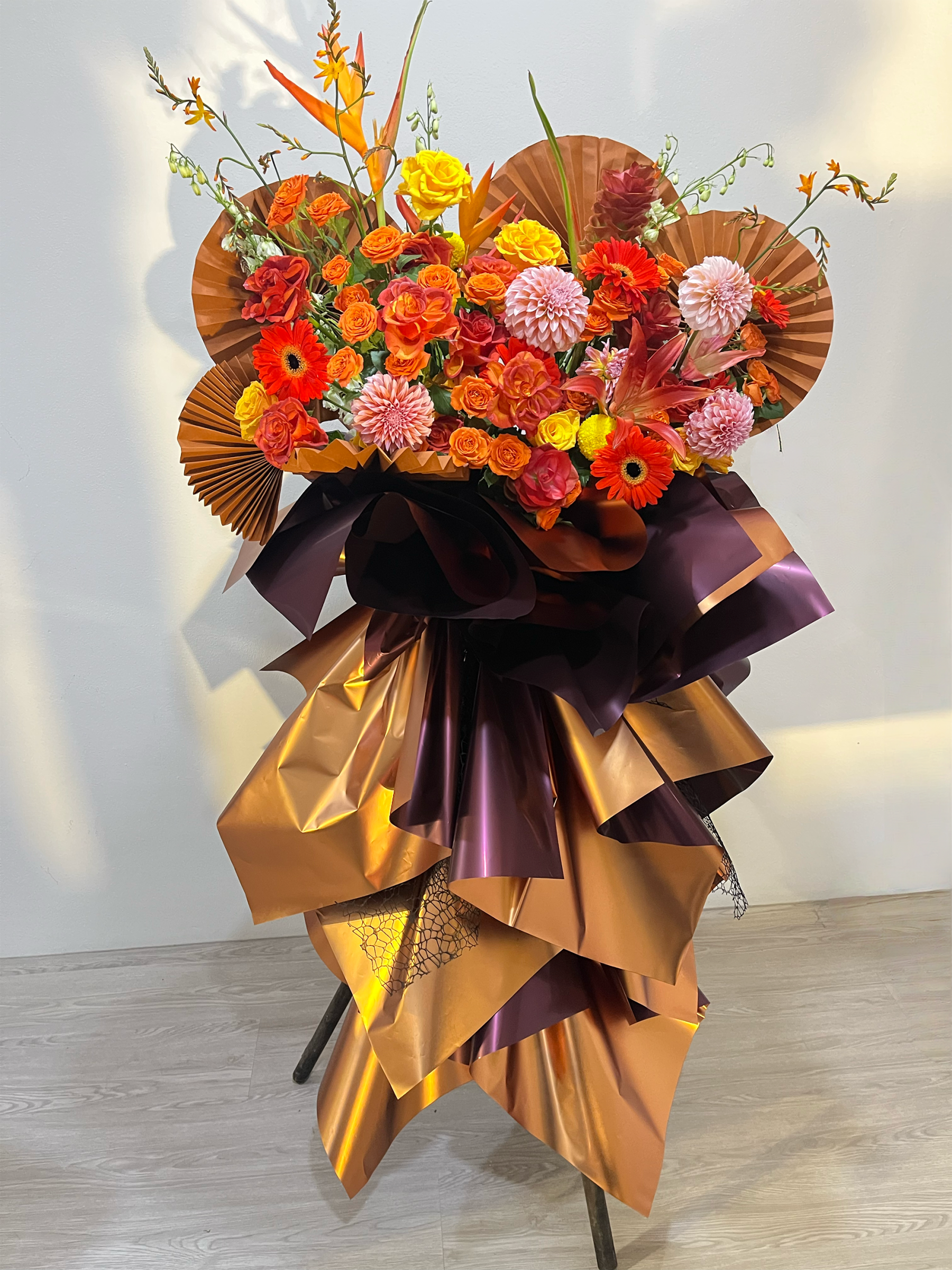 Orange Bloom Realm Flower Stand