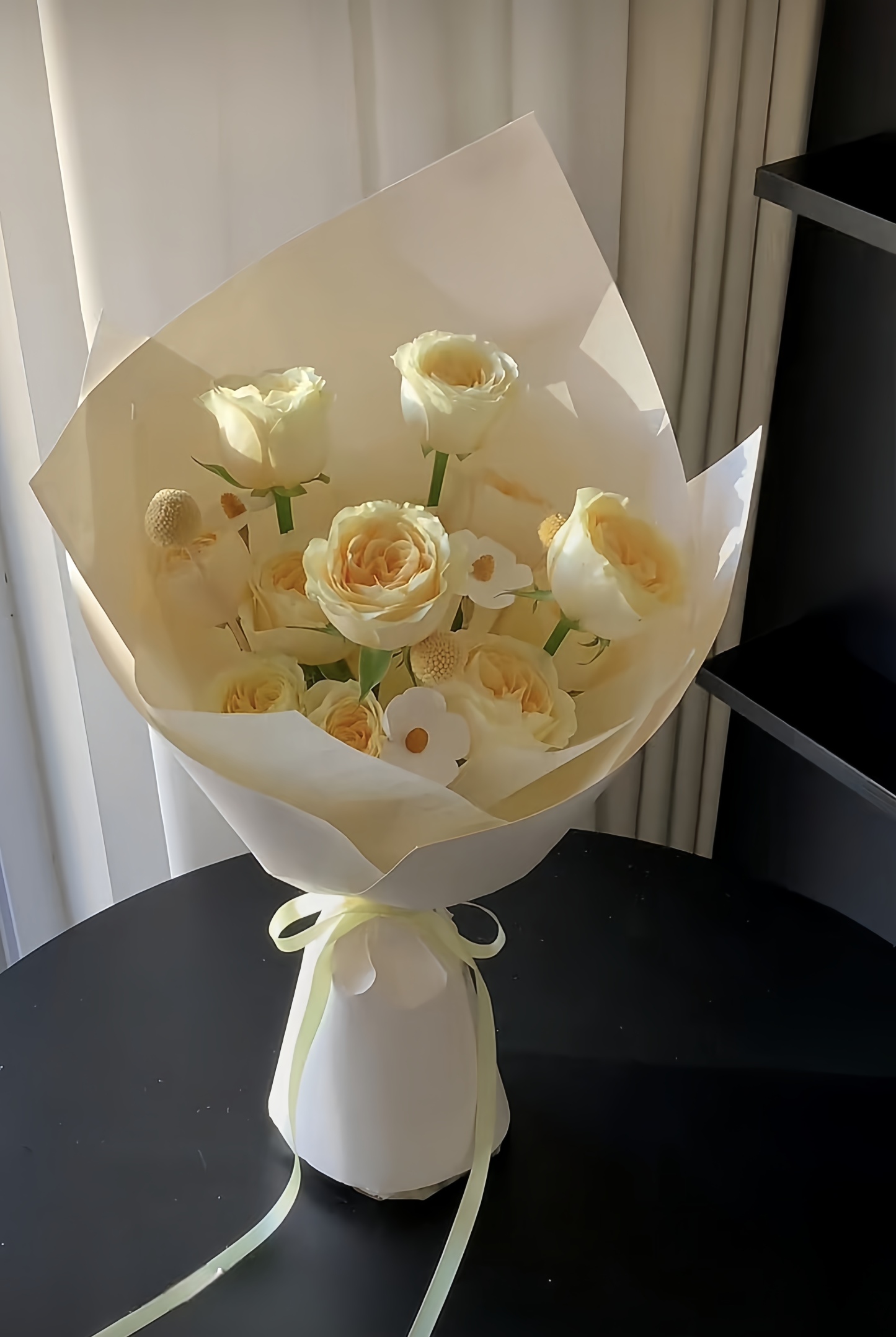 Warm Lemon Rose Dream