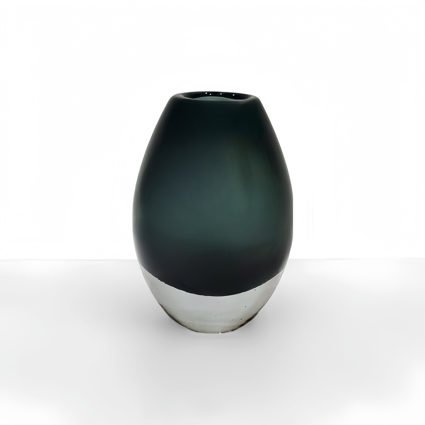 Deep  Gradient Vase