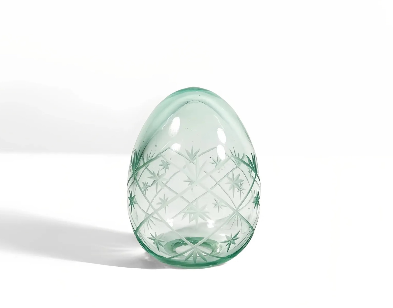 Egg-Art Glass