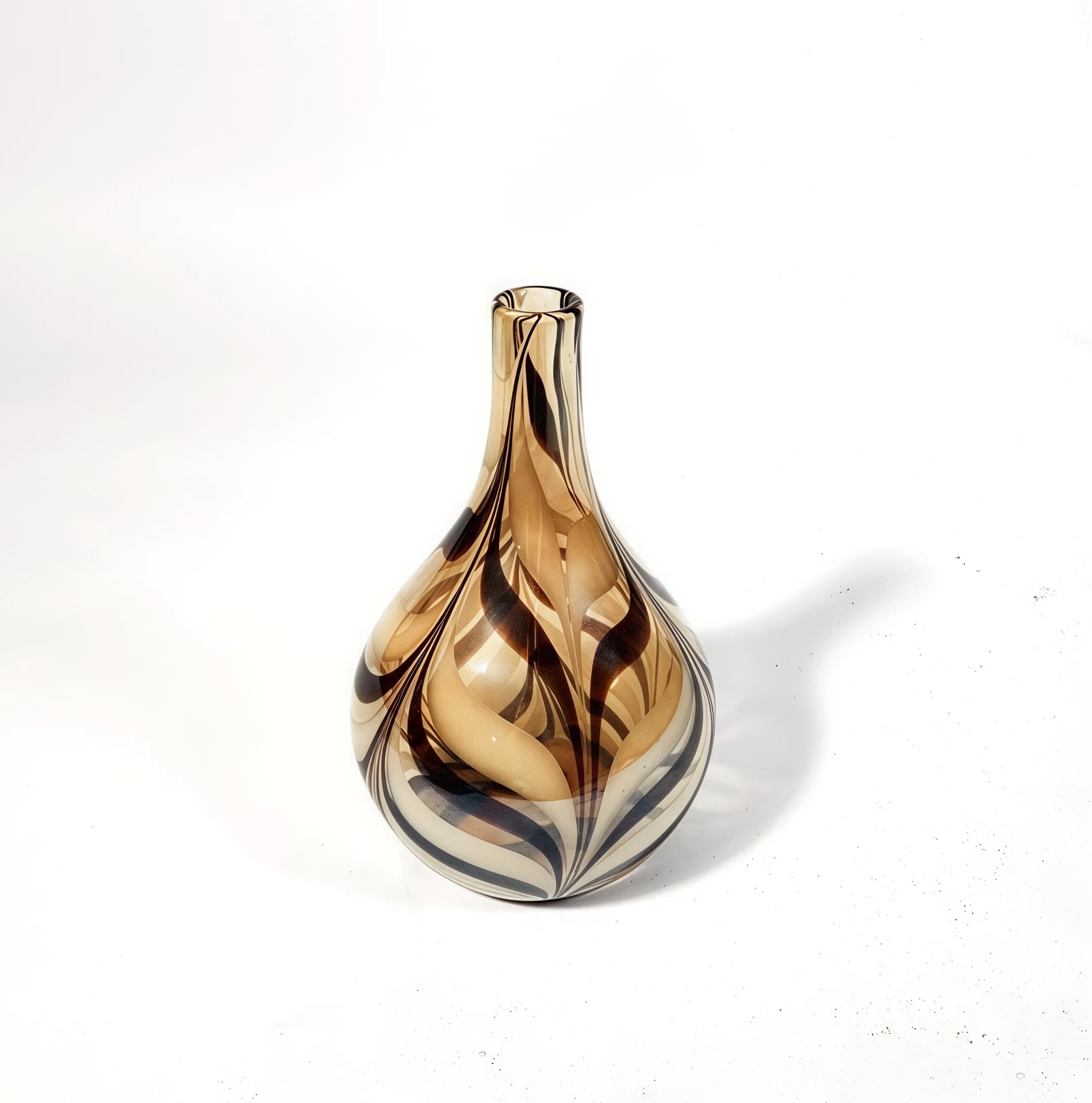 A artistic Vase Traces