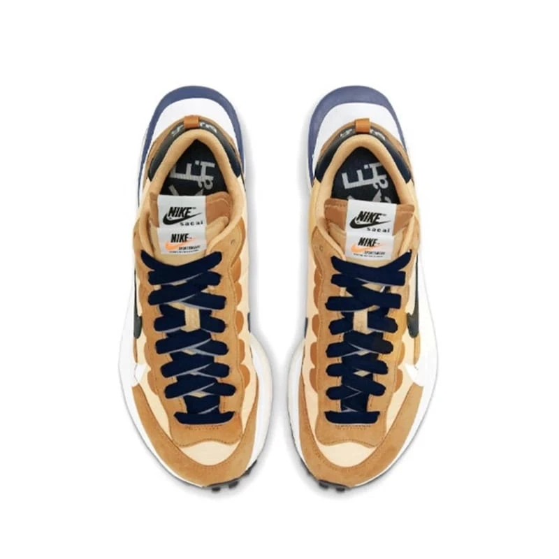 sacai x ナイキ VaporWaffle''Sesameand Blue Void''