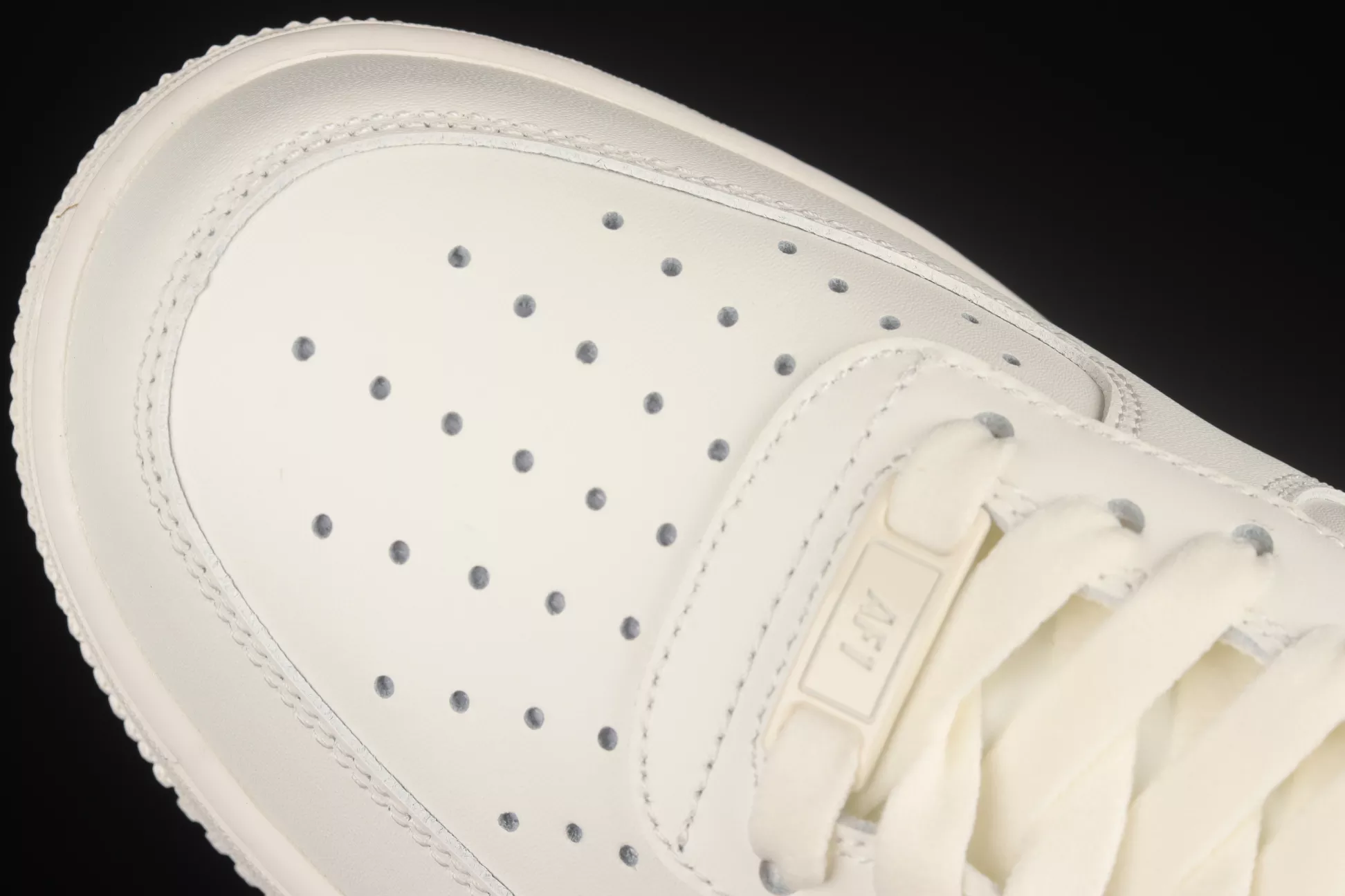 【新商品発売】【今年の新商品】LOUIS VUITTON X NIKE AIR FORCE 1 07 LOW RICE WHITE SHOES SNEAKERS【本物保証】【代金引換】