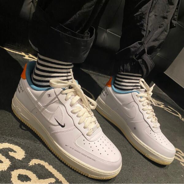 ナイキ エア フォース ワン '07 LE STARFISH