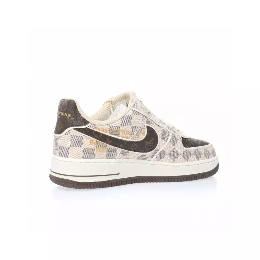 日本未入荷】♪超入手困難LOUIS VUITTON X NIKE AIR FORCE1【本物保証】【代金引換】
