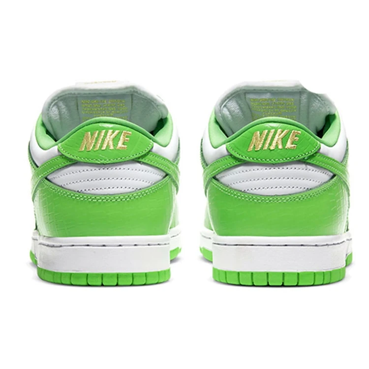 Supreme Nike Skateboarding Sb Dunk Low“Mean Green”