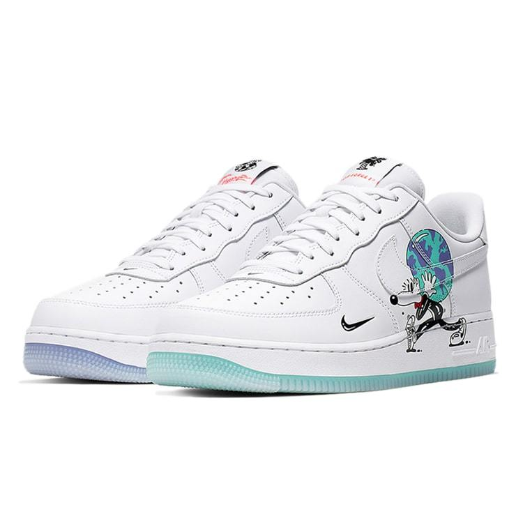 ナイキ スティーブン・ハリントン×エア フォース ワン ロー フライレザー "アース デイ" メンズ レディース スニーカー【限定完売モデル】