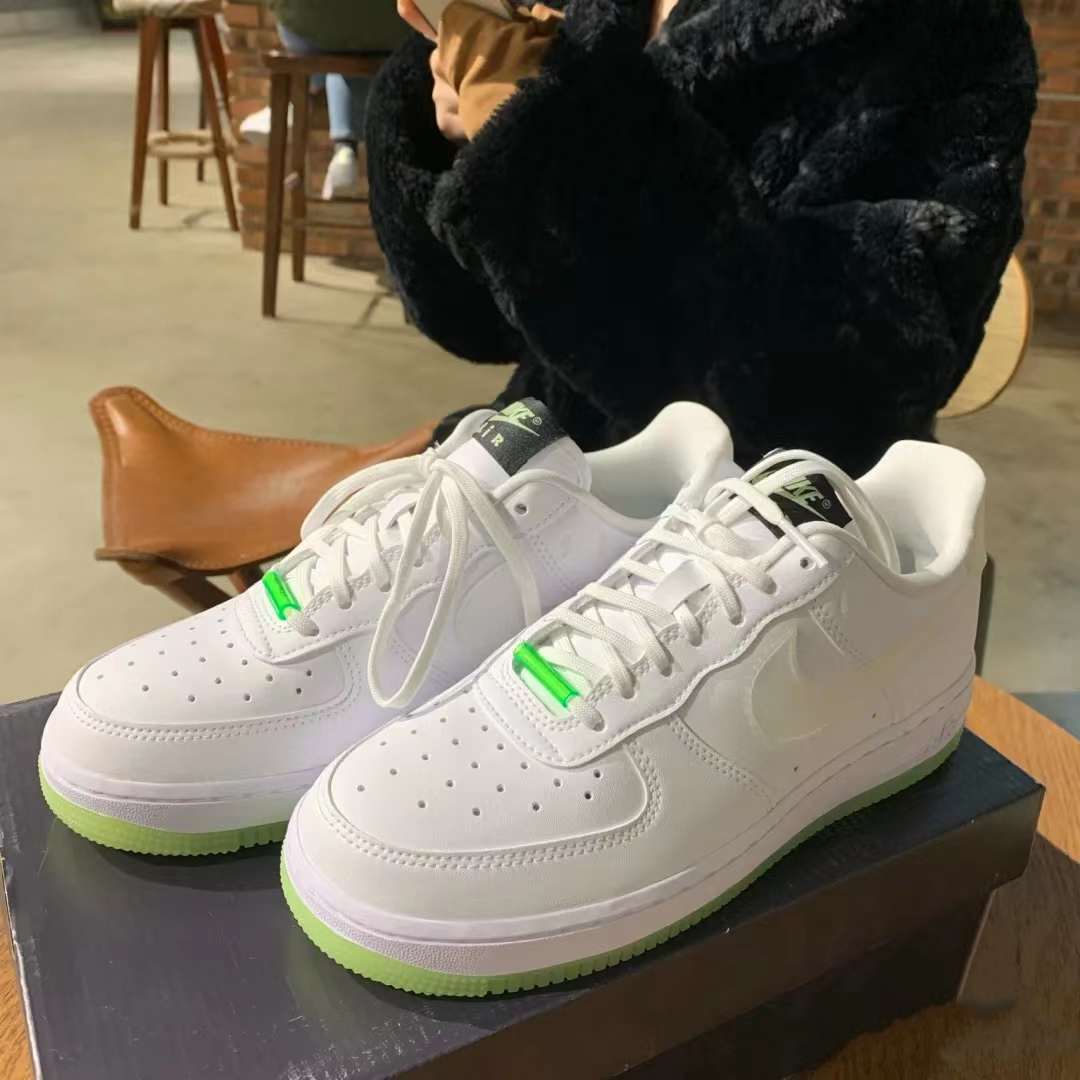 NIKE AIR FORCE 1 HAVE A NIKE DAY