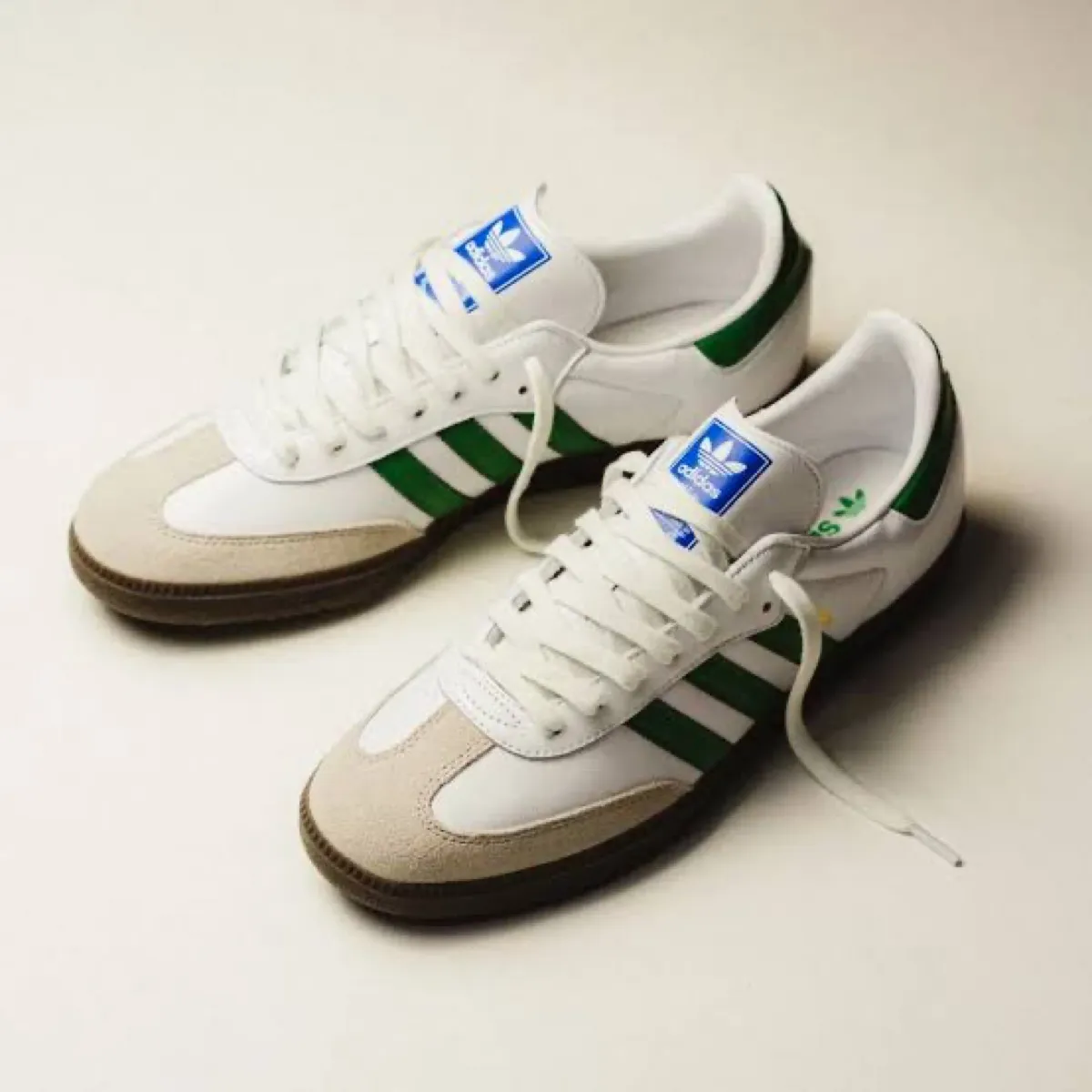 adidas Samba OG “Footwear White/Green”アディダス オリジナルス『サンバ オージー』の新色“フットウェアホワイト／グリーン”が登場。［IG1024］