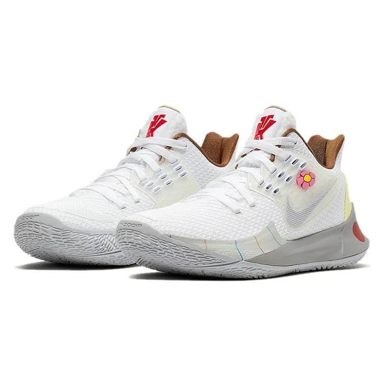 ナイキ スポンジボブ スクエアパンツ × カイリー ロー 2 "サンディチークス" メンズ スニーカー【海外展開 日本未入荷】