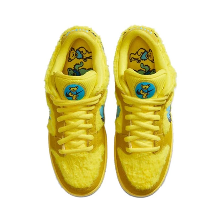 ナイキ スケートボーディング エスビー ダンク ロー プロ "イエローベアー" オプティイエロー/ブルーフューリー "YELLOW BEAR"