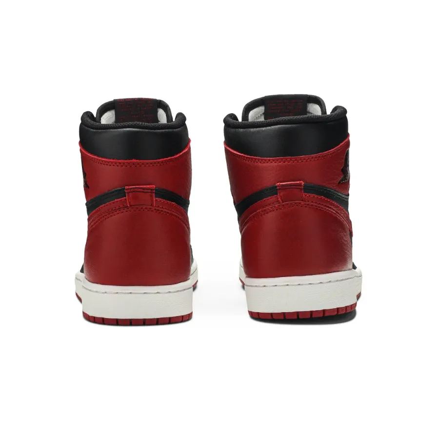 AIR JORDAN 1 RETRO HIGH OG “BANNED”2016[リアーナも着用]