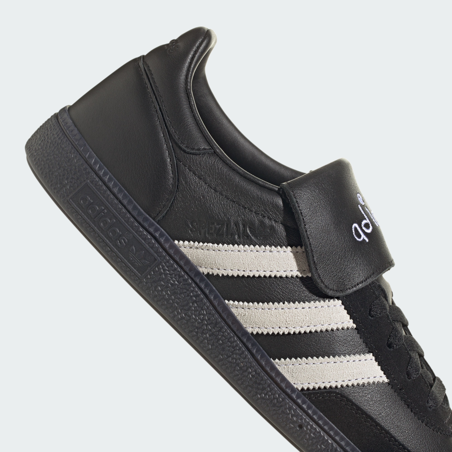 ★三者共同ブランド★正規品★韓国の人気★【ADIDAS】★HANDBALL SPEZIA.L★送料・関税込み★追跡可