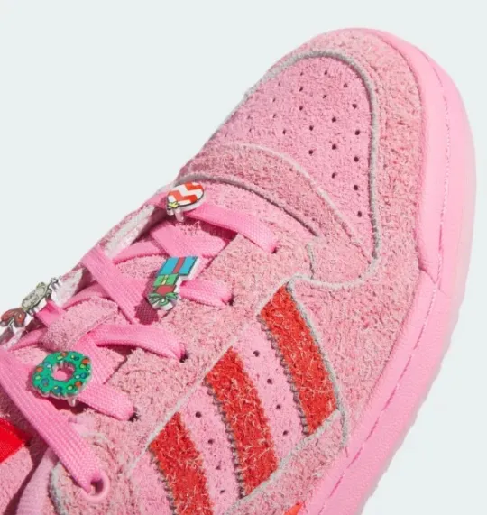 最新☆アディダス☆オリジナル☆FORUM LOW CL THE GRINCH SHOES