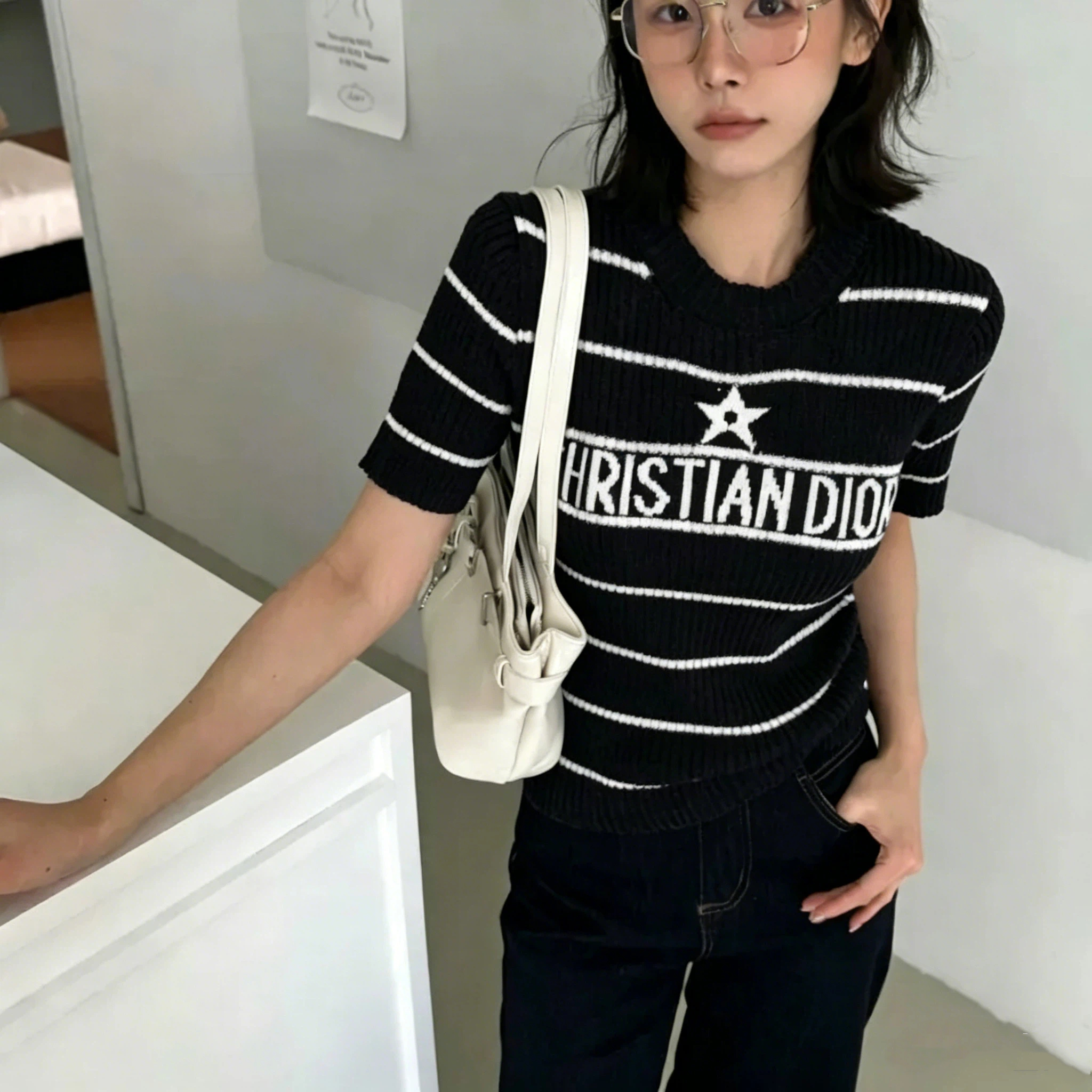 『フリーサイズ』NO.1人気 優しい雰囲気 モード ボーダー柄 半袖 Ｔシャツ