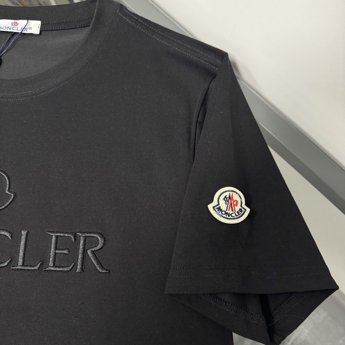 『S-4XL』新作 高品質 通気性 手触り良くシンプル カジュアル 体型カバー 爽やか印象 刺繍 Ｔシャツ