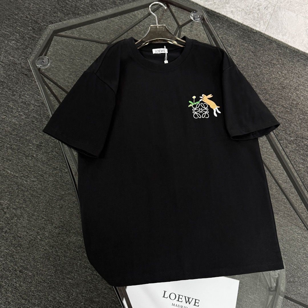 新しい夏のスタイル、刺繍のトレンディなTシャツ、トレンディな半袖、ユニセックスのラウンドネックのカジュアルなルーズバージョン