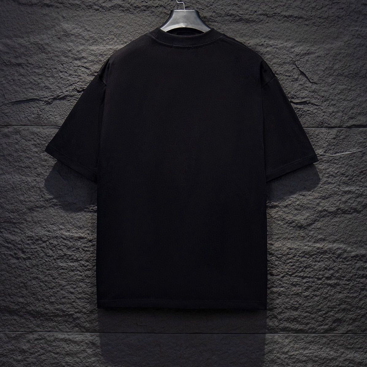 『M-3XL』サイズ：大人気のスタイリッシュでシンプルなTシャツ、上質な生地を使用し、快適な着心地と完璧なフィット感を実現、普段着にぴったりの半袖Tシャツです