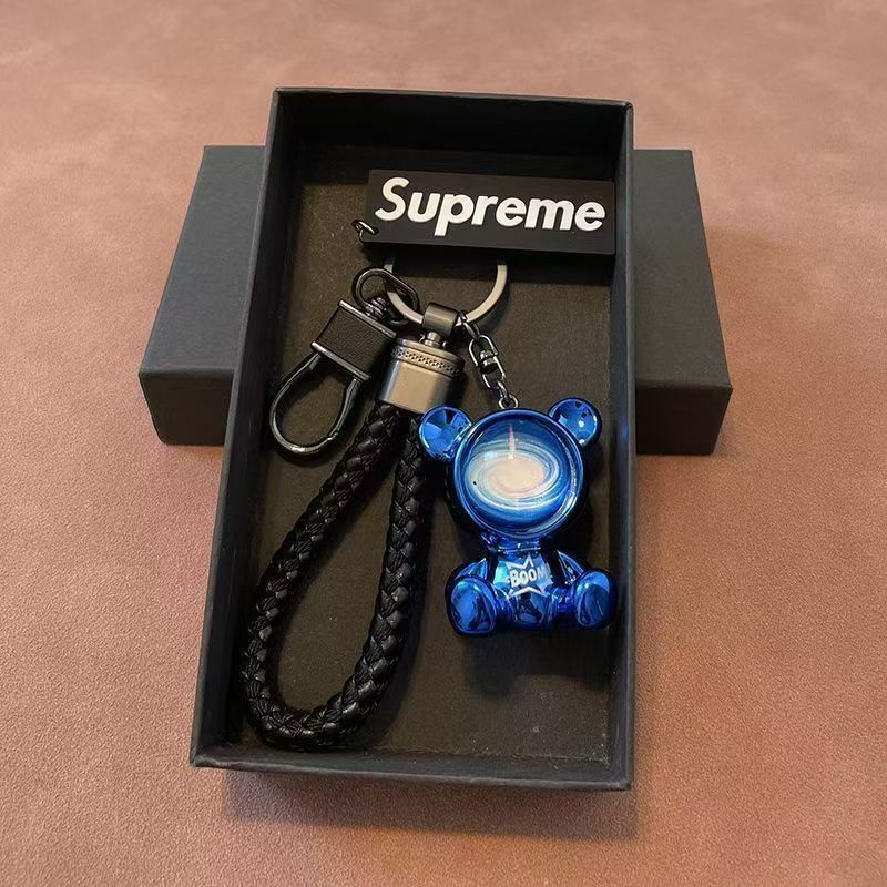 クマのカップルの車のキーチェーンクリエイティブペンダント個性的な人形車のギフトキー漫画かわいいチェーン