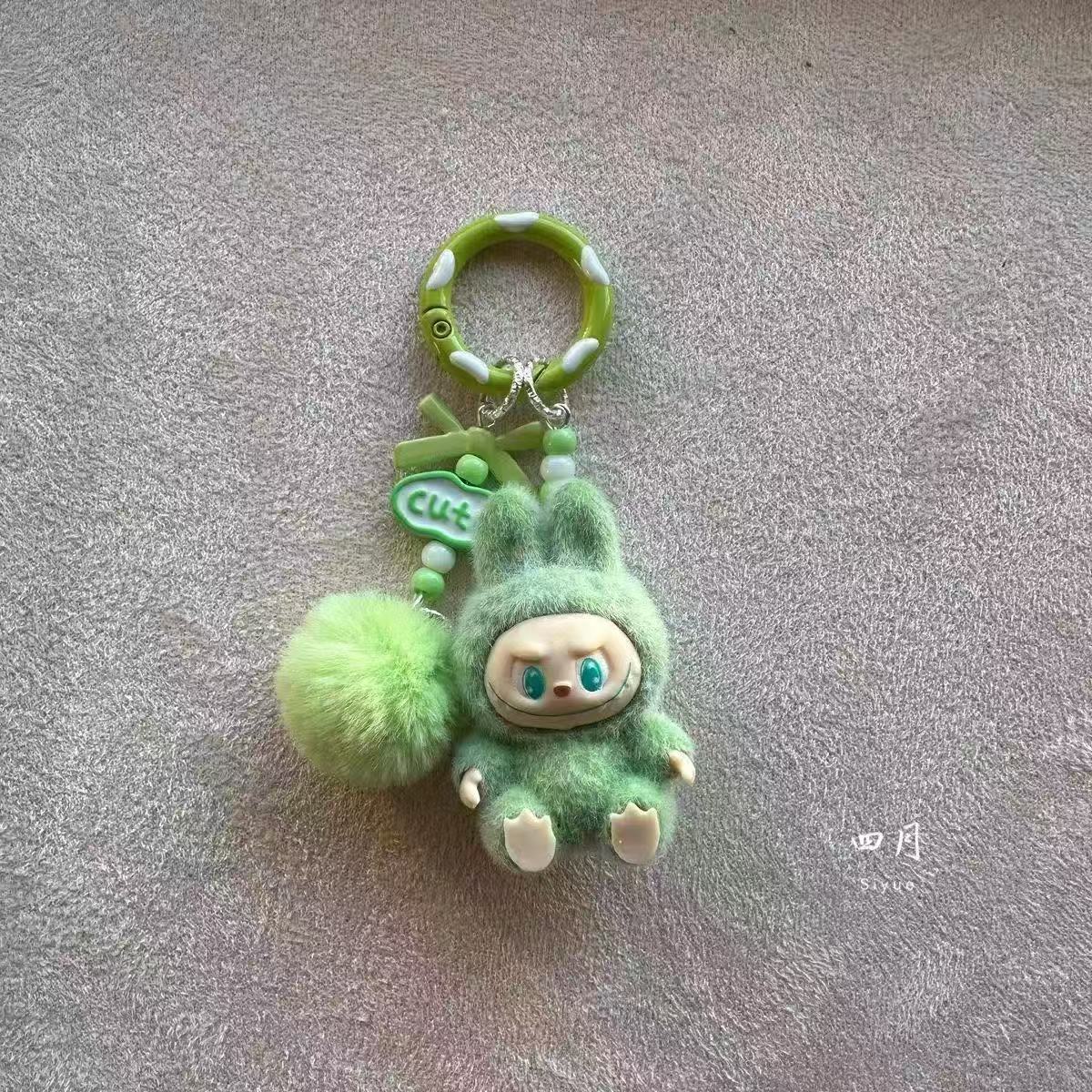 Labubu かわいいフロッキングカップルカーキーホルダーデコレーションバッグペンダント携帯電話チェーン