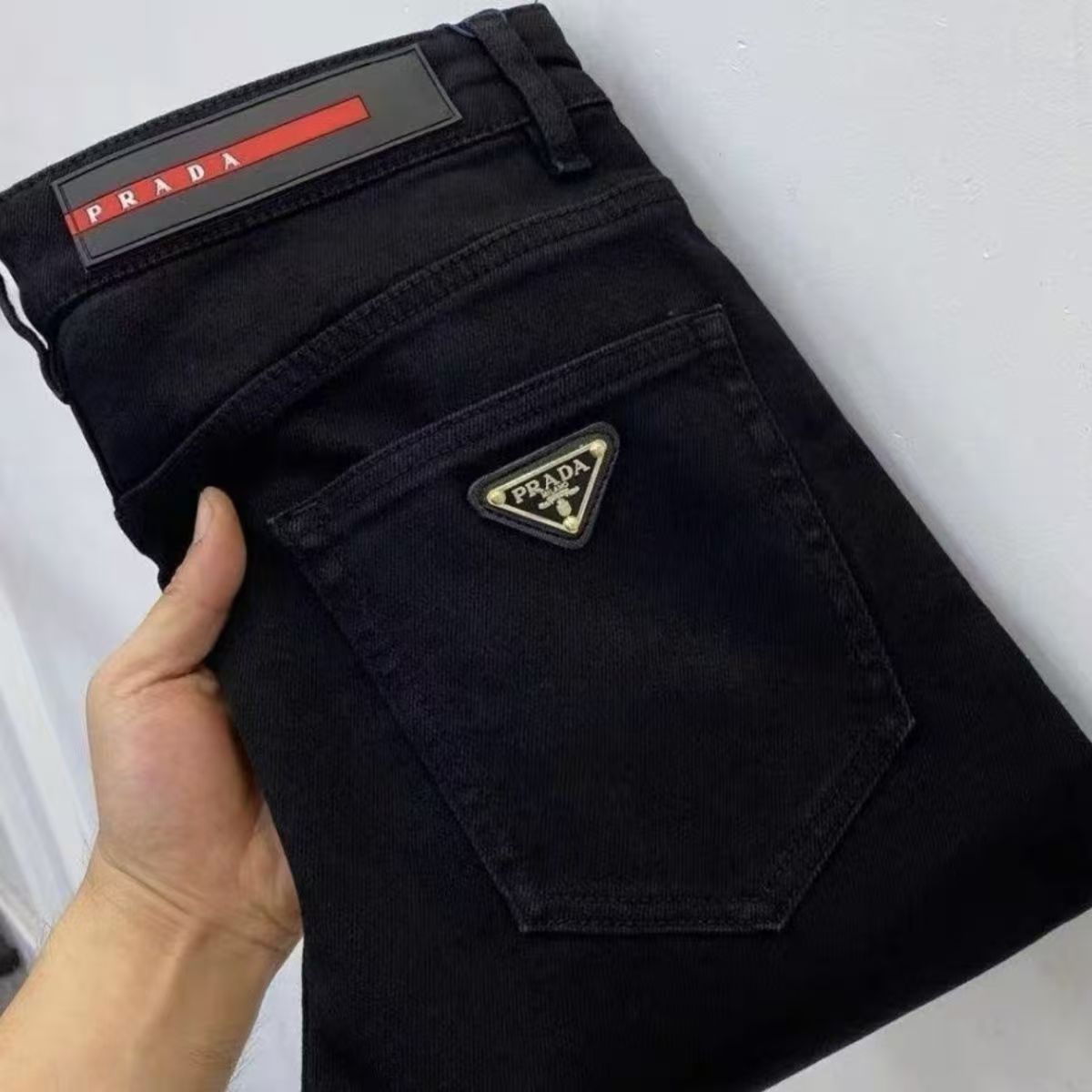 『S-2XL』2025年春秋新作 ブラックジーンズ メンズ ストレッチパンツ カジュアル 万能