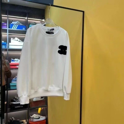 トレンドのラウンドネックトップを備えた、ファッショナブルな新作長袖万能スウェットシャツ