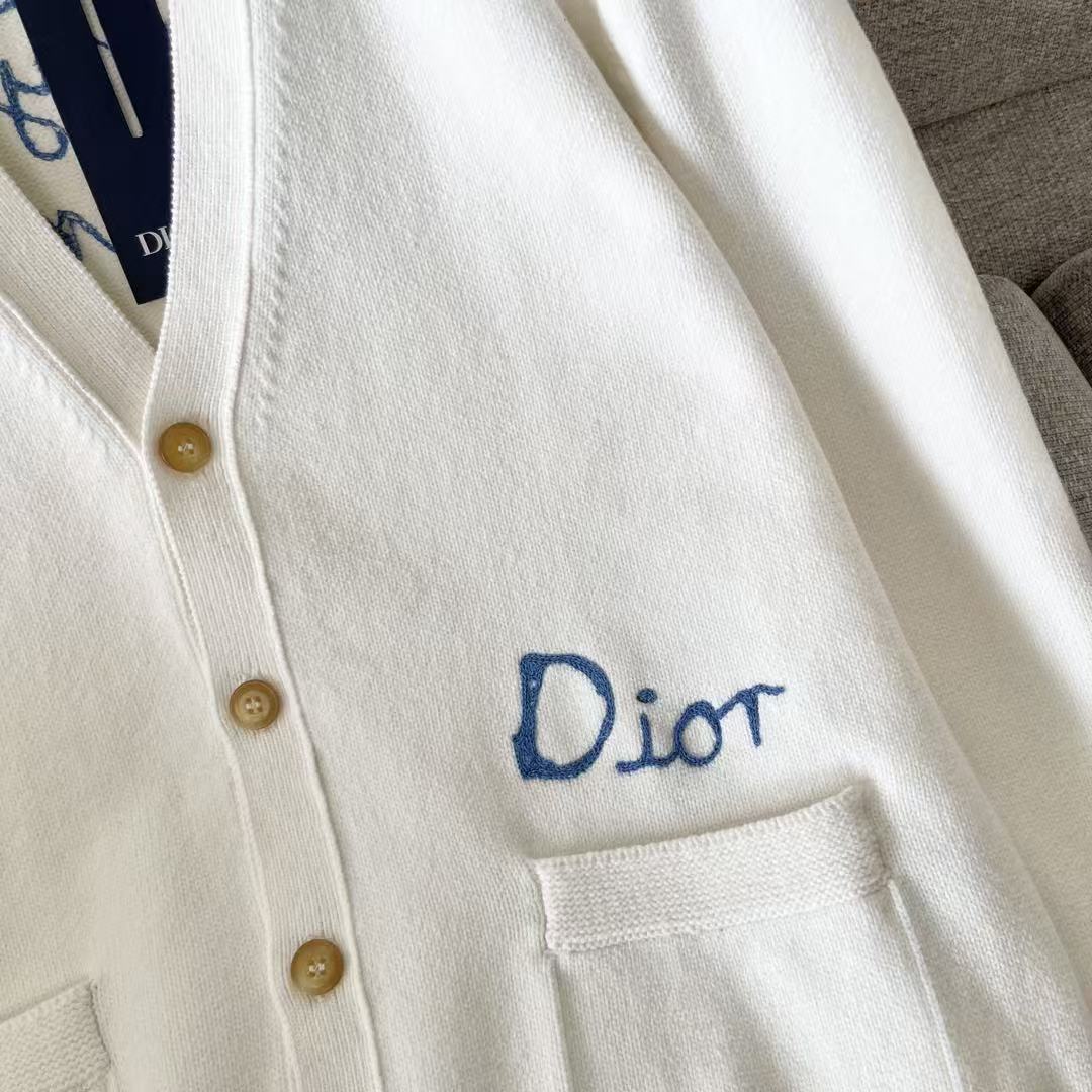 女性のためのファッショナブルなカーディガン、文字刺繍カーディガン、ゆったりとした万能な長袖ニットセータージャケット