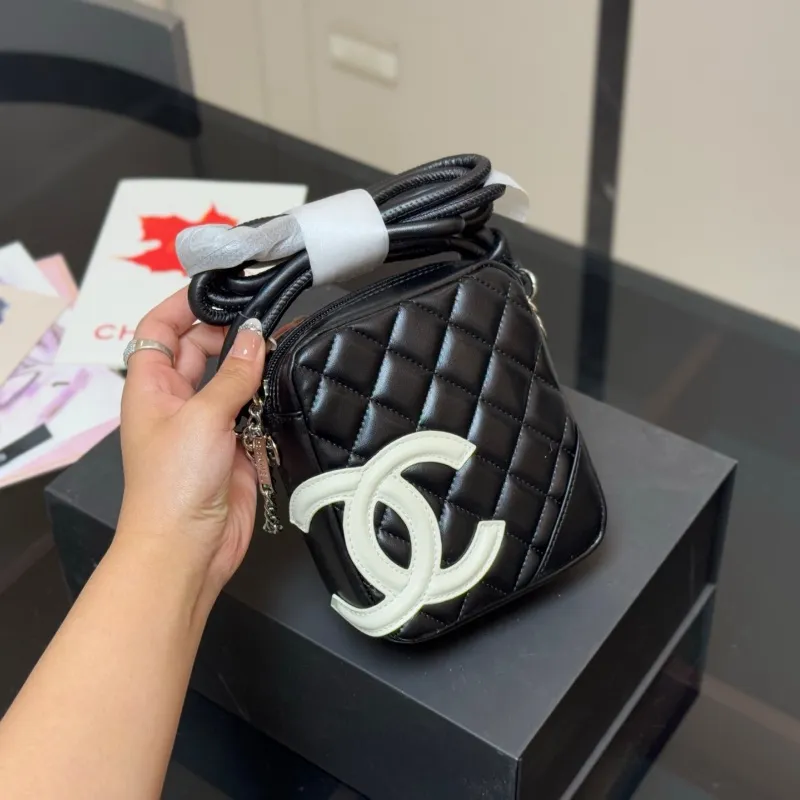 人気上昇中 上品 美人度アップ レトロ アーガイル ショルダーバッグ