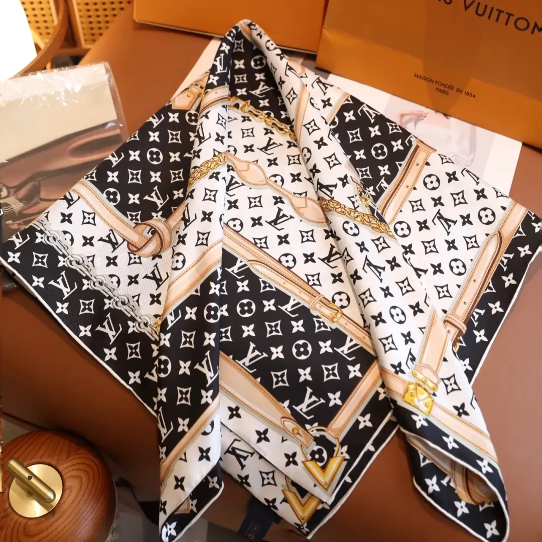 華やか フェミニン しなやか ヴィンテージ アートデザイン 100%シルク スカーフ