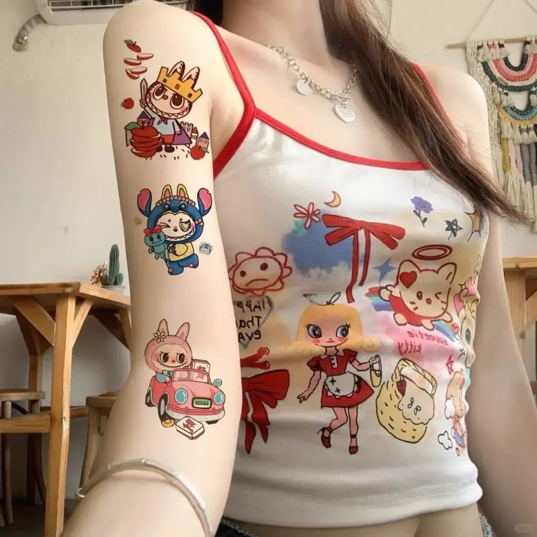 Labubu 漫画カラータトゥーステッカー、高価値トレンド、個性的、防水、長持ち、リアルな花の腕ステッカー