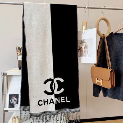 注目度急上昇 合わせやすい 肌に優しい 多色展開 柔らかい スカート