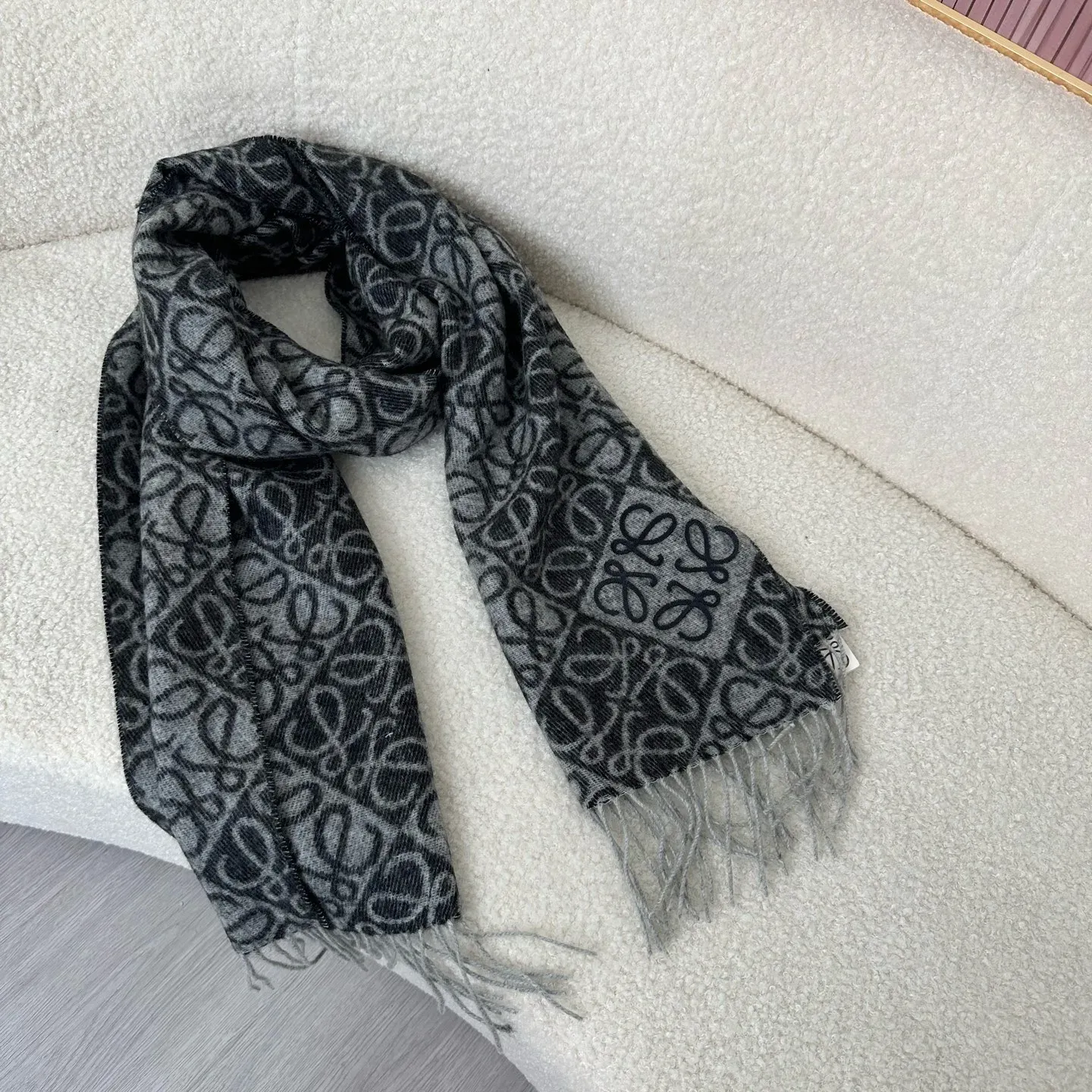 気質満点 おすすめ 魅力的 ファッション プリント 男女兼用 暖かい ウール 柔らかい スカーフ