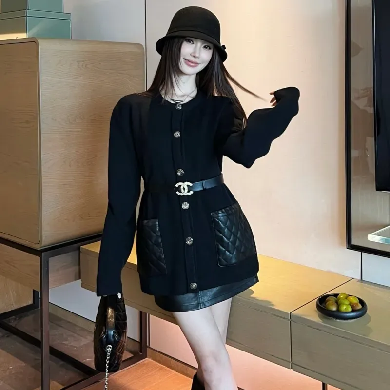 『フリー』二点セット 大活躍 おすすめ セレブリティ ニット生地 フード付き トップス＋パンツ