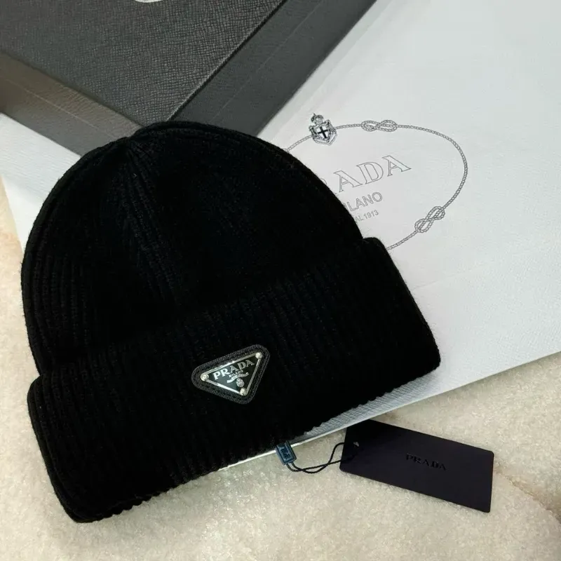 合わせやすい 大人気 カジュアル トレンド ニット生地 6色 男女兼用 帽子