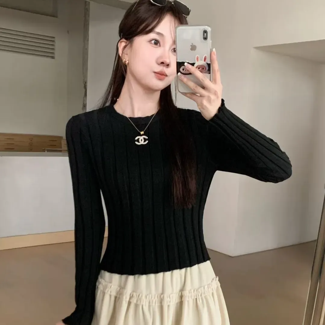 『フリー』シックな印象 三色選べる 大人カジュアル 合わせやすい 軽やかな着心地 トレーナー