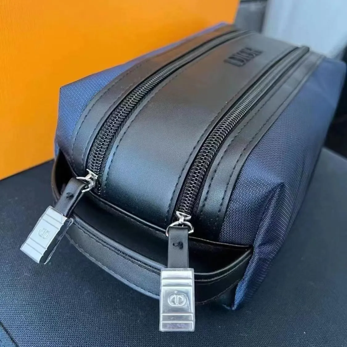 高級感 大注目 シンプル カジュアル 高品質 スタイリッシュ ヴィンテージ 化粧バッグ