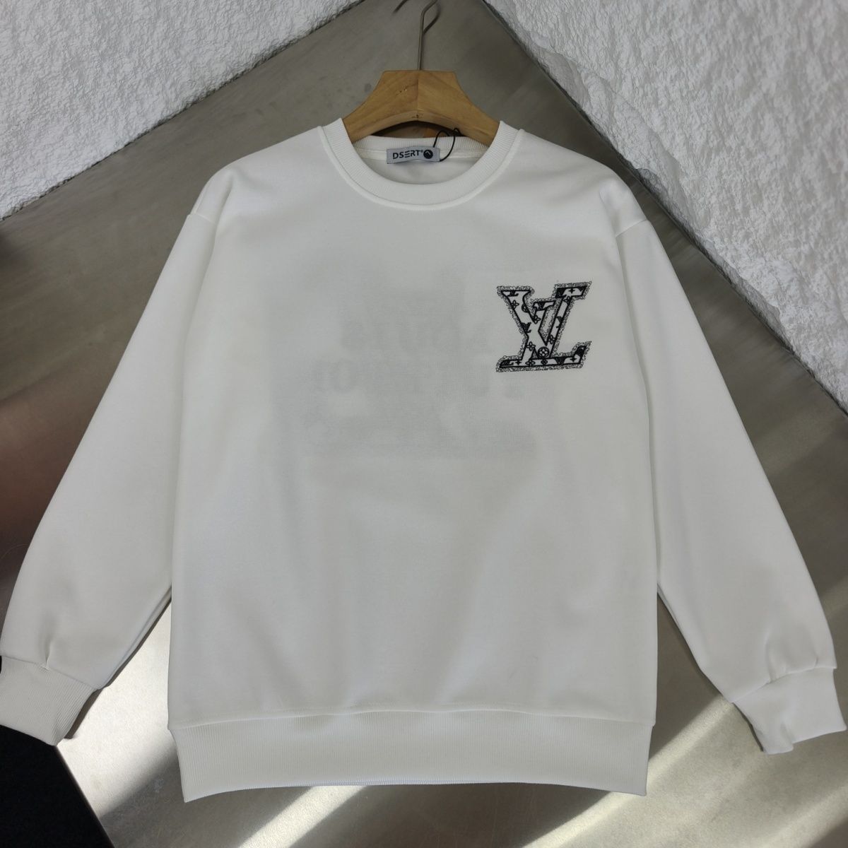 『L-4XL』秋に活躍する万能な刺繍入りメンズカップルラウンドネックカジュアルファッションスウェットシャツ