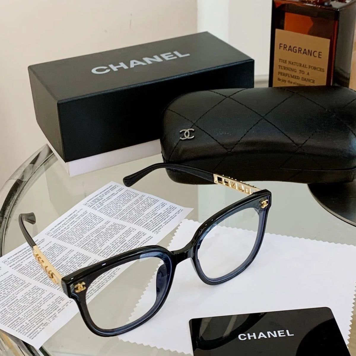 クラシックなサングラス、ブルーライトカットグラス