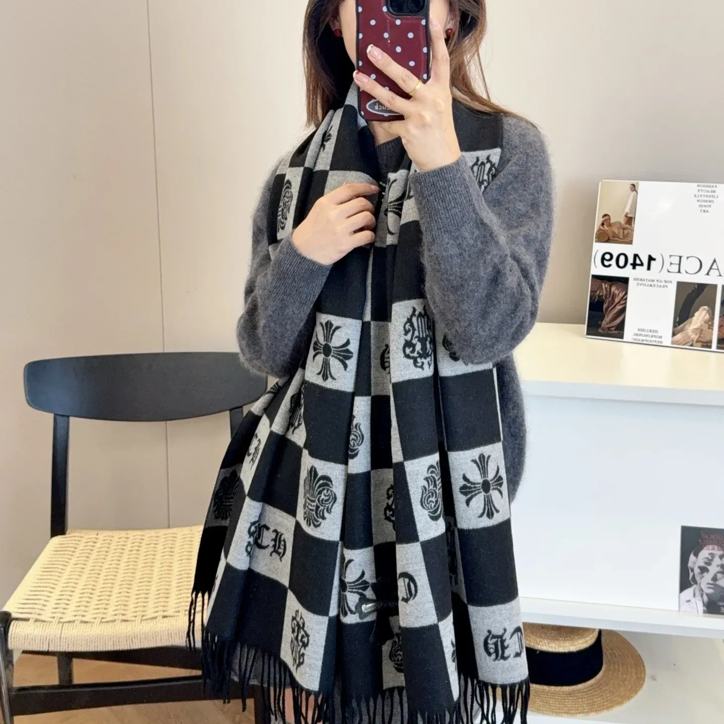 こなれ感たっぷり トレンド感 多色展开 肌にやさしい お手入れ簡単 ソフトな肌触り スカーフ