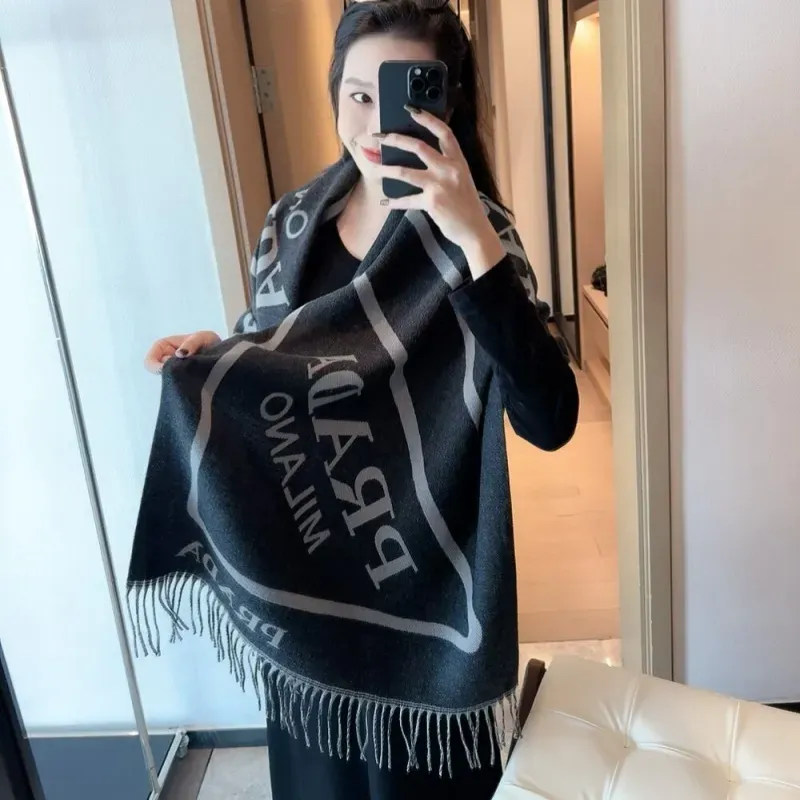 激売れ中 手触り良く やわらかい ファッション フリンジ付き スカーフ