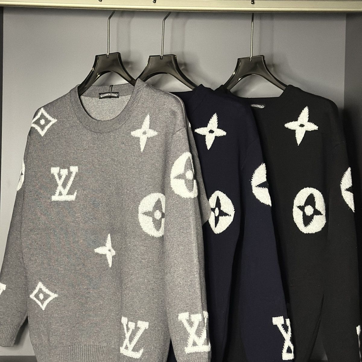 『XL-5XL新しいニット通気性セータートレンドユニセックス長袖プルオーバーファッショナブルなカップル