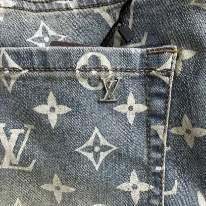 『S-2XL』シルエットがきれい 快適な履き心地 魅力的 飽きの来ない ジーンズ