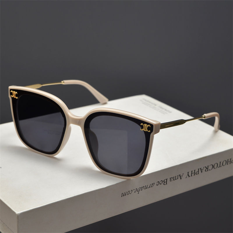 レトロなスクエアサングラス——男女兼用、UVカットサングラス