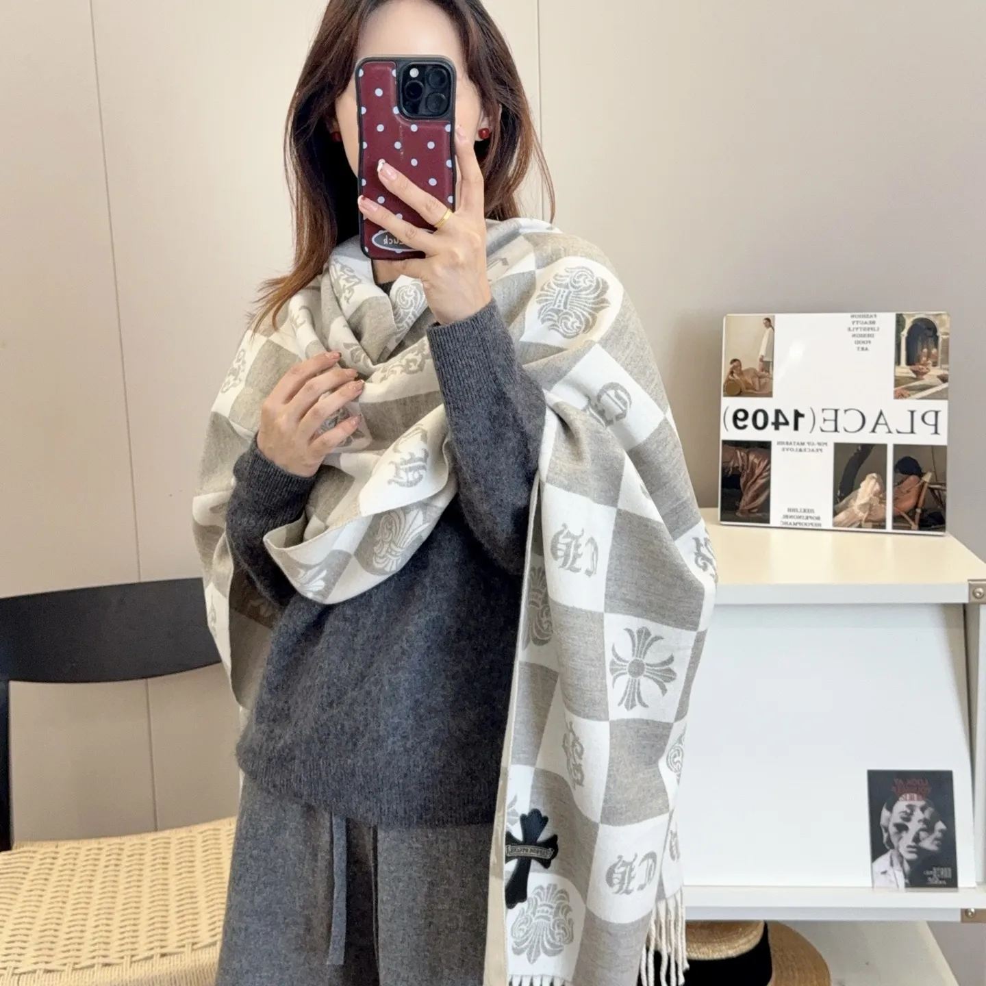 こなれ感たっぷり トレンド感 多色展开 肌にやさしい お手入れ簡単 ソフトな肌触り スカーフ